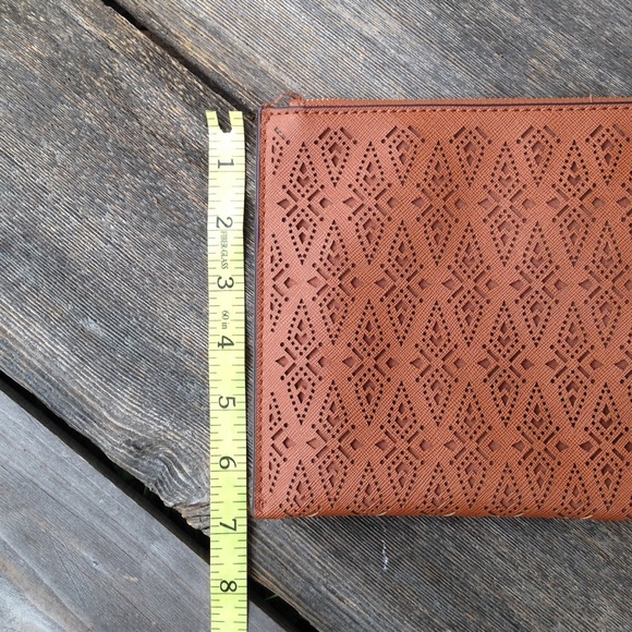 Aldo brown cut out wrislet - Picture 4 of 6